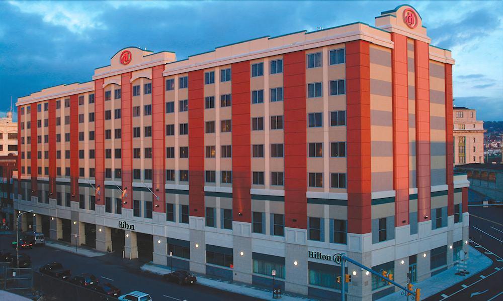 Hilton Scranton & Conference Center Hotel Екстериор снимка
