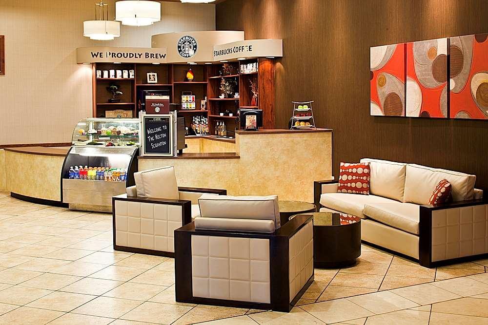 Hilton Scranton & Conference Center Hotel Екстериор снимка